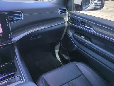 2022 Jeep Wagoneer Series II