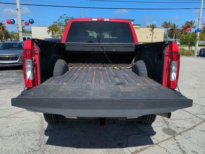 2017 Ford Super Duty F-250 SRW Lariat