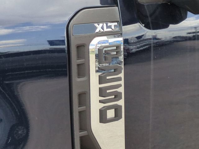 2023 Ford Super Duty F-250 SRW XL