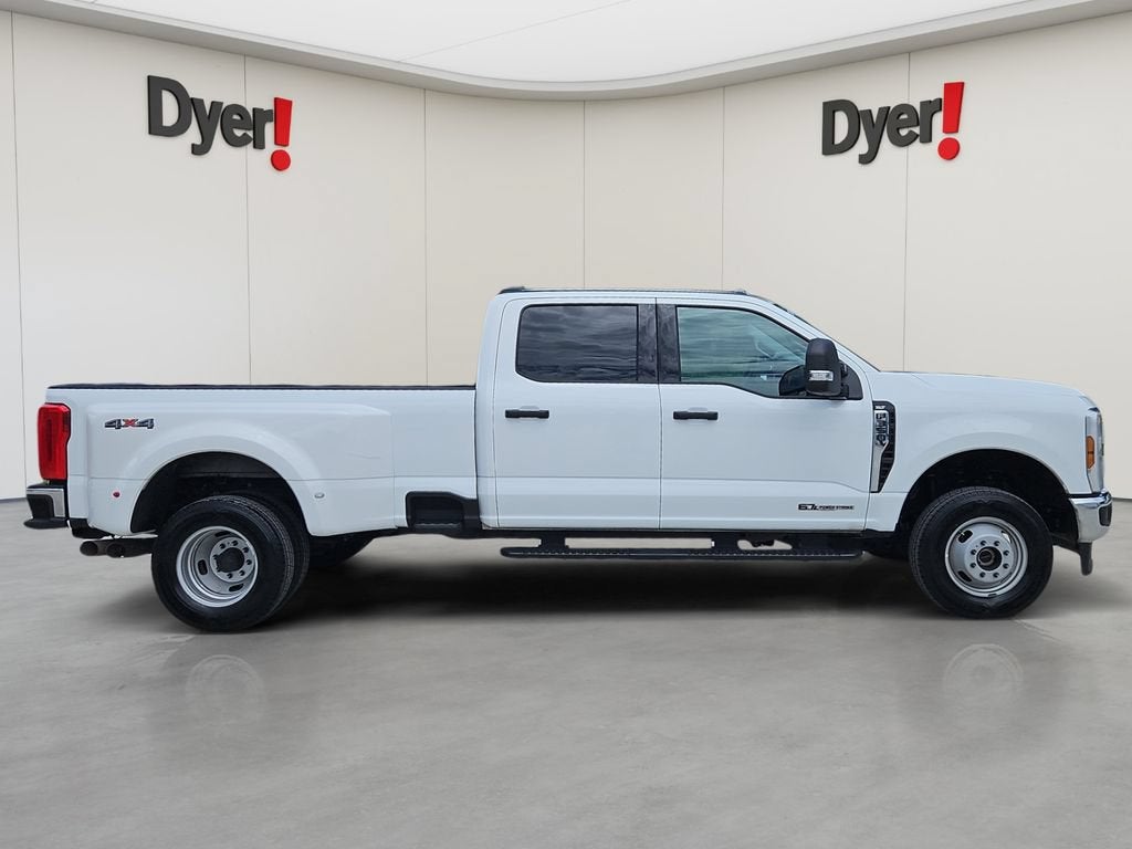 2026 Ford Super Duty F-350 DRW XL