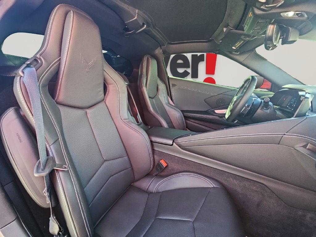 2025 Chevrolet Corvette E-Ray 1LZ