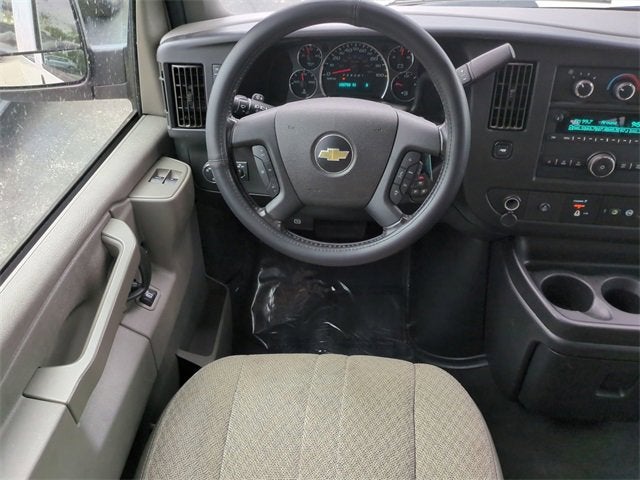 2020 Chevrolet Express Passenger 3500 1LT