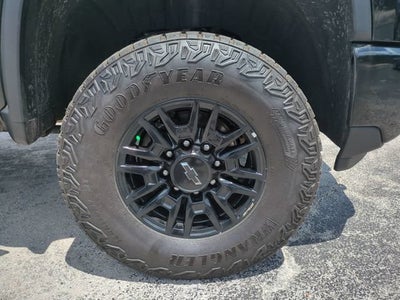 2025 Chevrolet Silverado 2500 HD ZR2