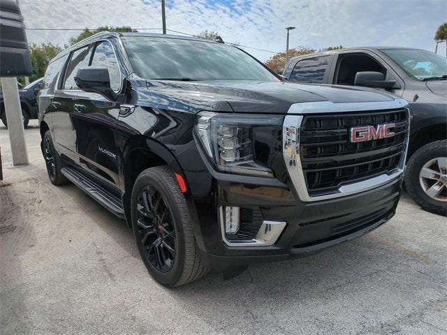 2023 GMC Yukon XL SLE