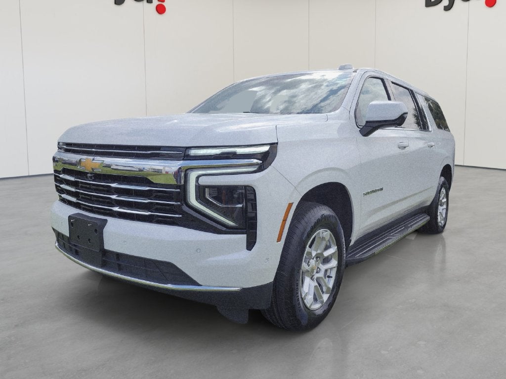 2025 Chevrolet Suburban LT