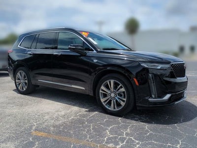 2025 Cadillac XT6 Premium Luxury