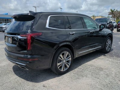 2025 Cadillac XT6 Premium Luxury