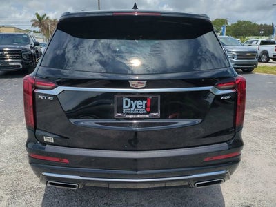 2025 Cadillac XT6 Premium Luxury