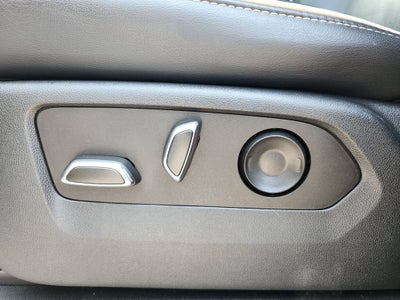 2022 Cadillac Escalade ESV Premium Luxury