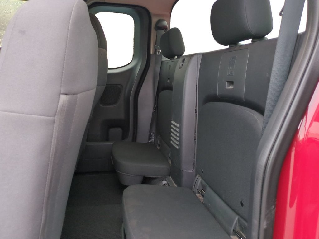 2023 Nissan Frontier S