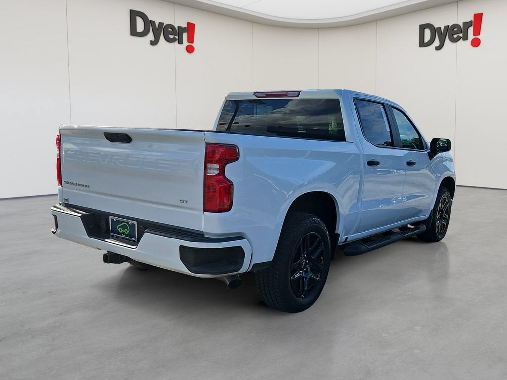 2025 Chevrolet Silverado 1500 Custom