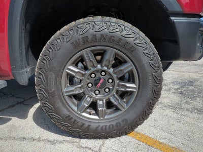 2025 GMC Sierra 1500 AT4X