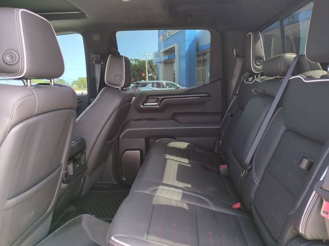 2025 GMC Sierra 1500 AT4X