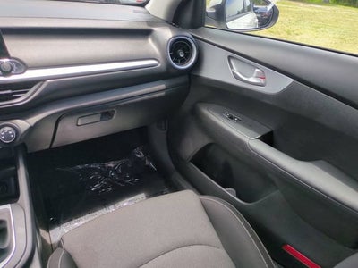 2023 Kia Forte LX