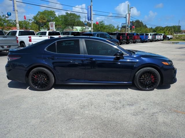 2022 Toyota Camry SE