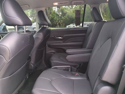 2025 Toyota Grand Highlander XLE