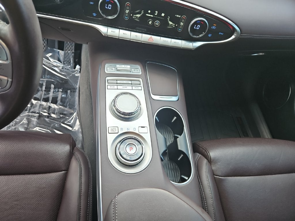 2022 Genesis GV70 2.5T