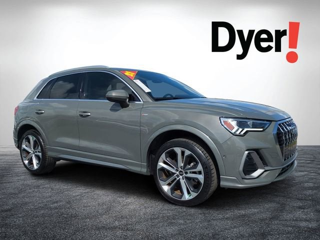 2021 Audi Q3 S line Premium Plus