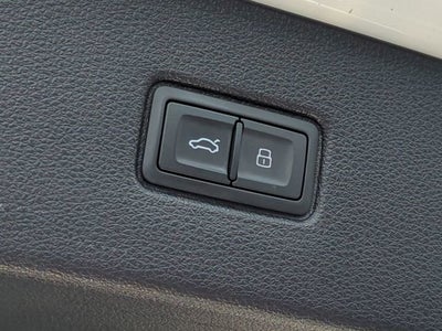 2022 Audi Q7 Premium Plus