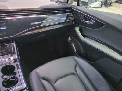 2022 Audi Q7 Premium Plus