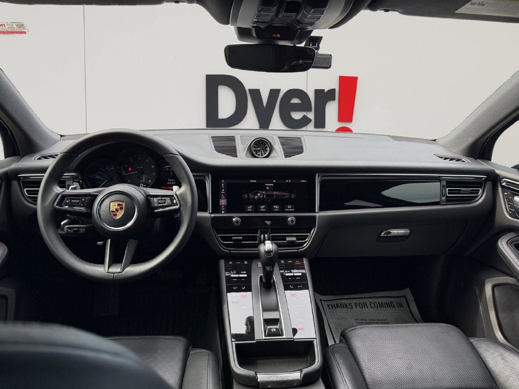 2024 Porsche Macan NA