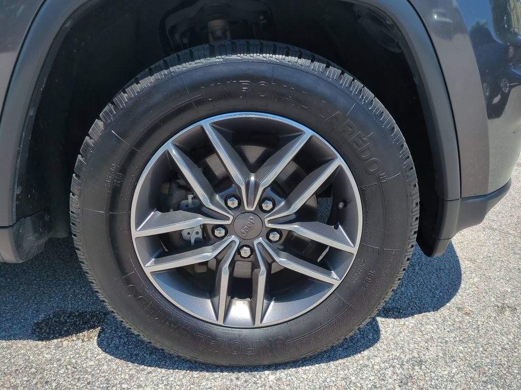 2019 Jeep Grand Cherokee Laredo E