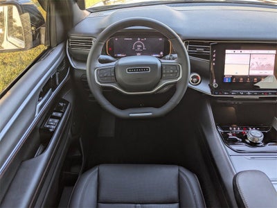 2025 Jeep Wagoneer Series II Carbide