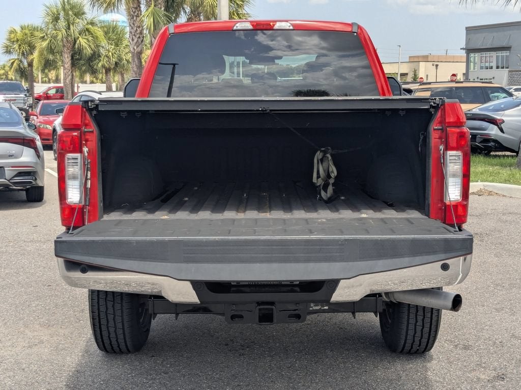 2017 Ford Super Duty F-250 SRW Lariat