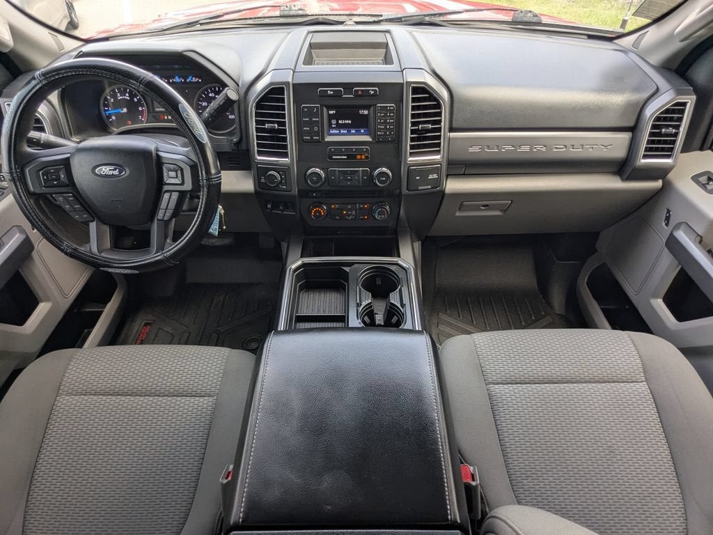 2017 Ford Super Duty F-250 SRW Lariat