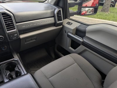 2017 Ford Super Duty F-250 SRW Lariat