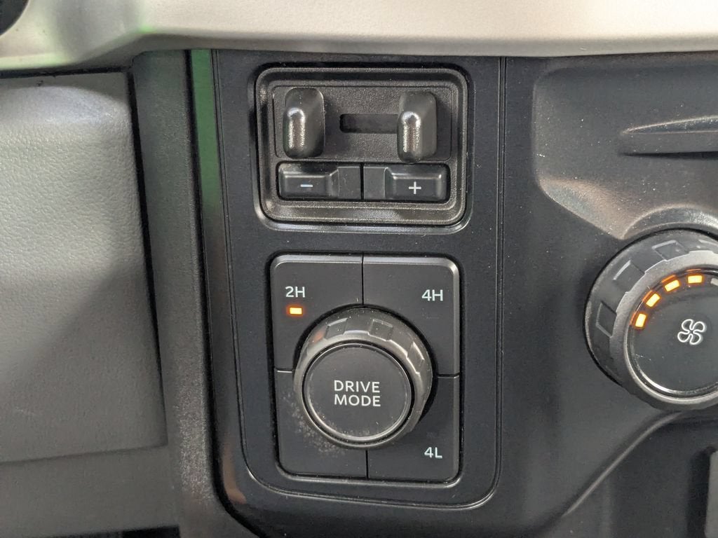 2025 Ford F350 NA