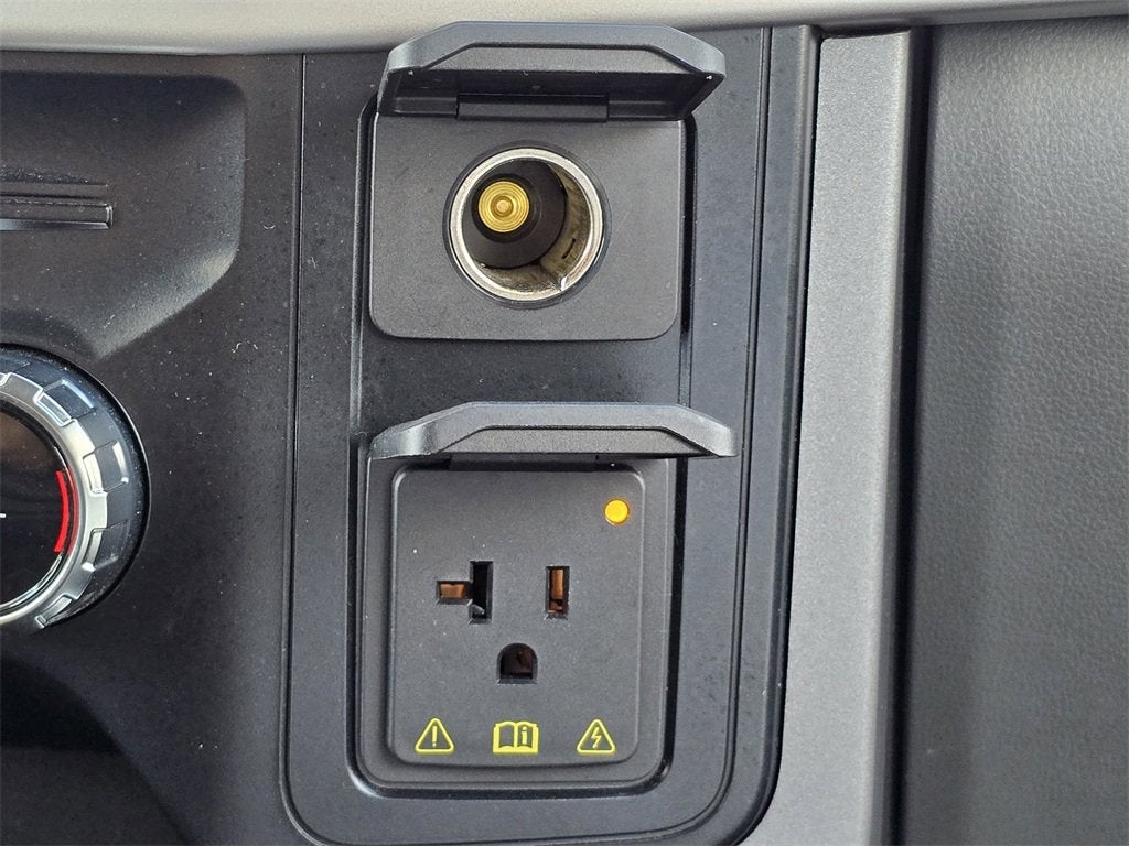 2023 Ford F-150 Lightning Pro