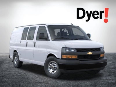 2025 Chevrolet Express Cargo WT