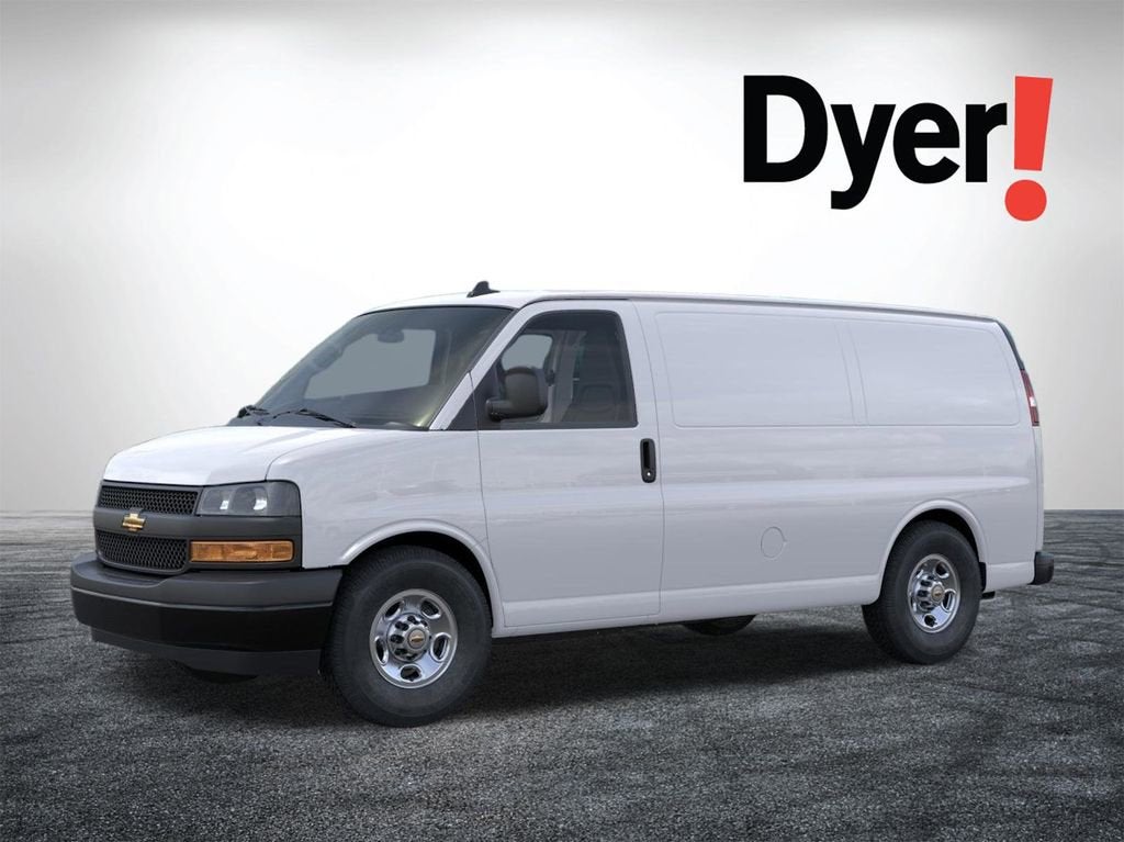 2025 Chevrolet Express Cargo WT