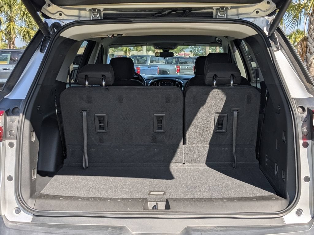 2020 Chevrolet Traverse LT Cloth