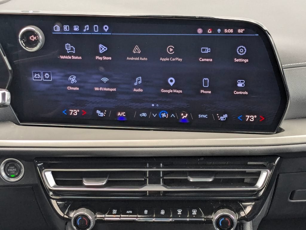 2024 Chevrolet Traverse LS