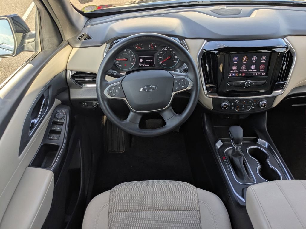 2022 Chevrolet Traverse LS