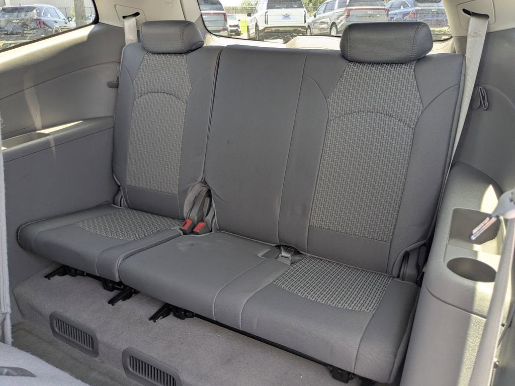 2012 Chevrolet Traverse LS