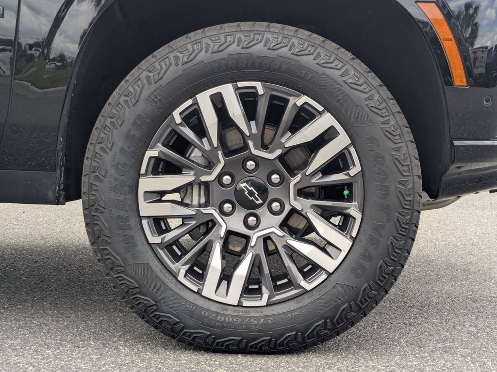 2025 Chevrolet Suburban Z71