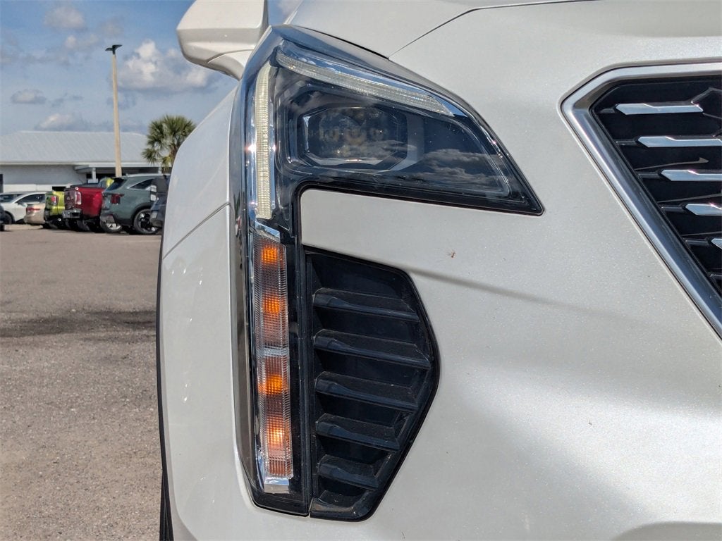 2019 Cadillac XT4 FWD Premium Luxury