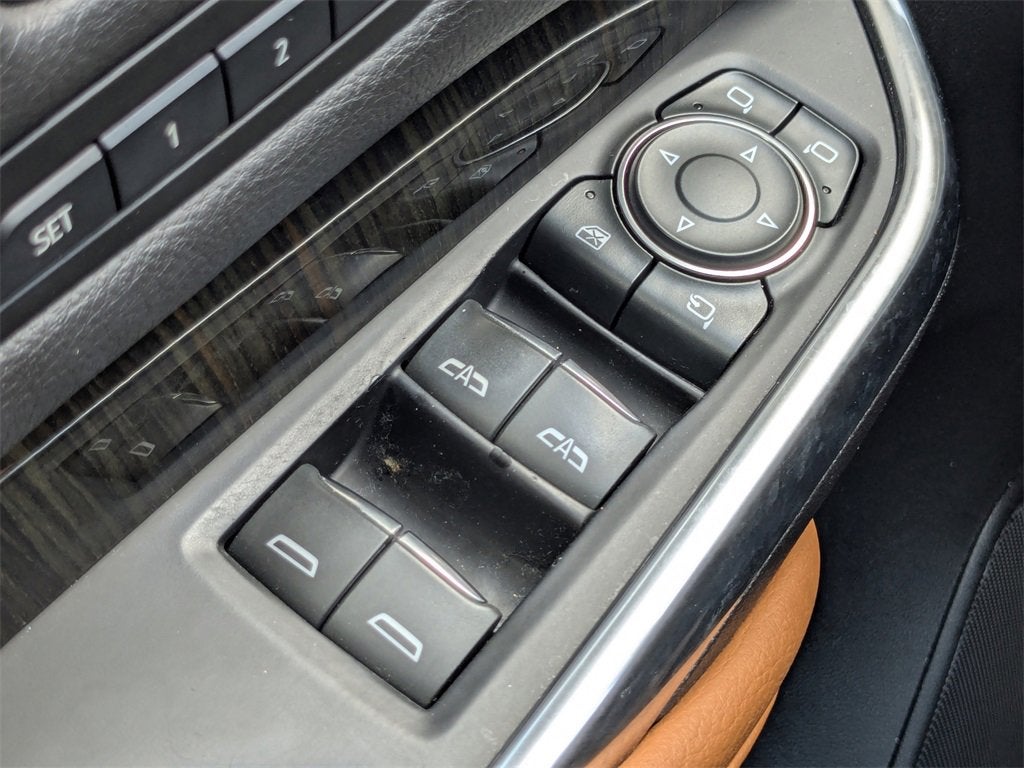 2019 Cadillac XT4 FWD Premium Luxury