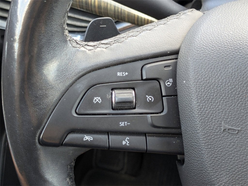 2019 Cadillac XT4 FWD Premium Luxury