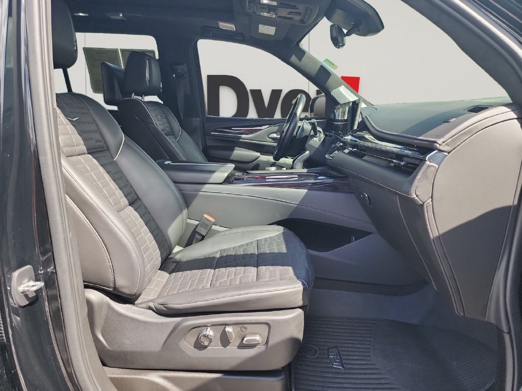 2023 Cadillac Escalade AWD V-Series
