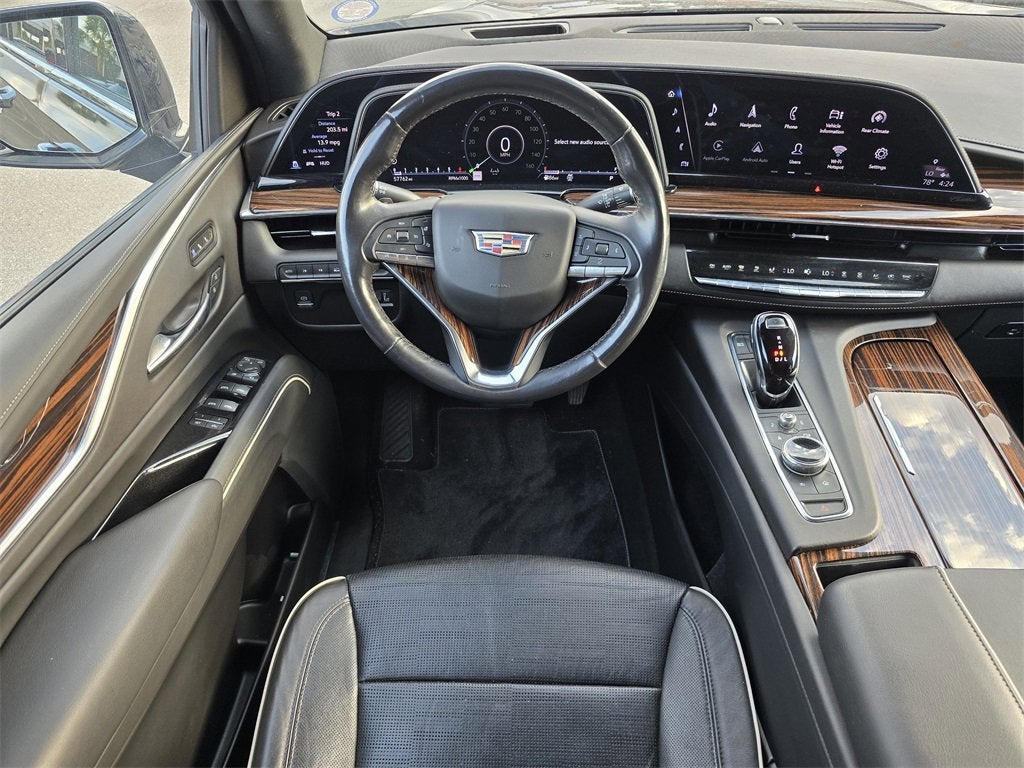 2022 Cadillac Escalade ESV Premium Luxury