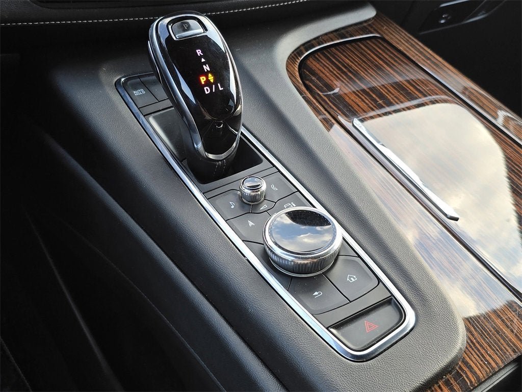 2022 Cadillac Escalade ESV Premium Luxury