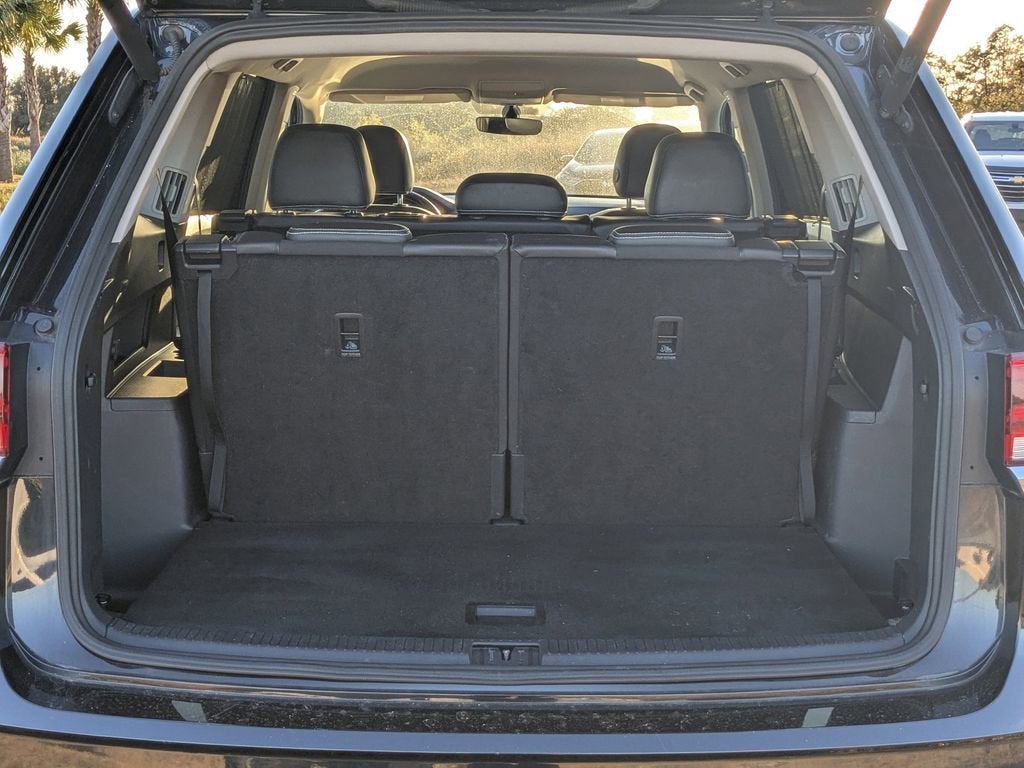 2021 Volkswagen Atlas 3.6L V6 SE w/Technology