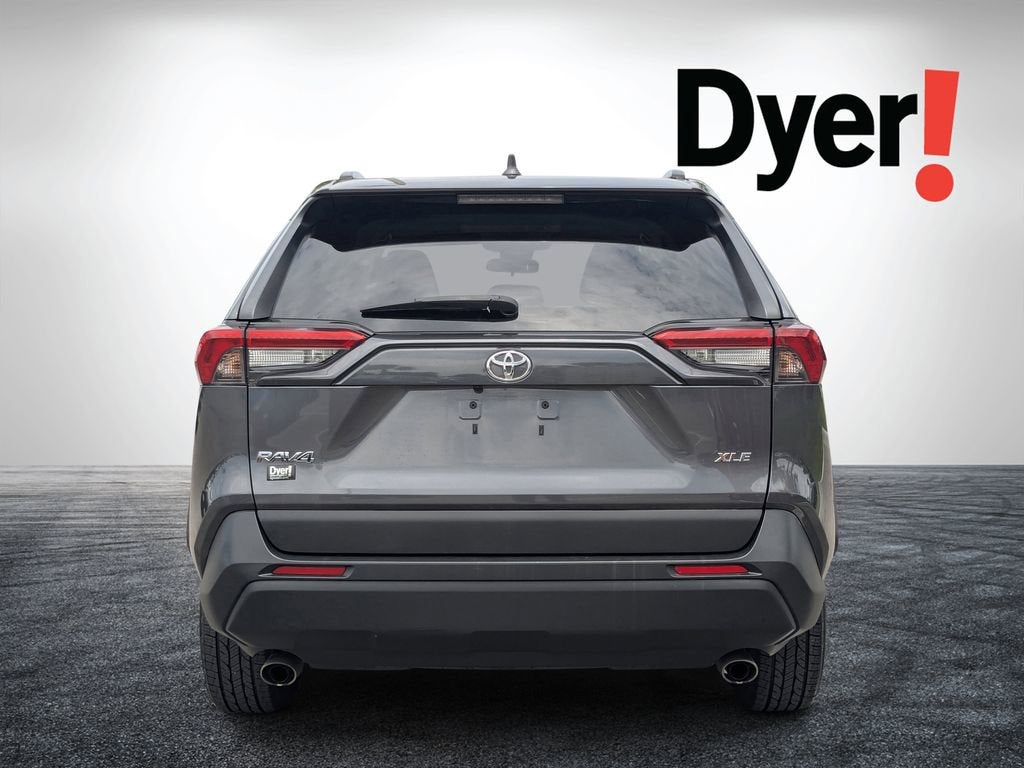 2021 Toyota RAV4 XLE