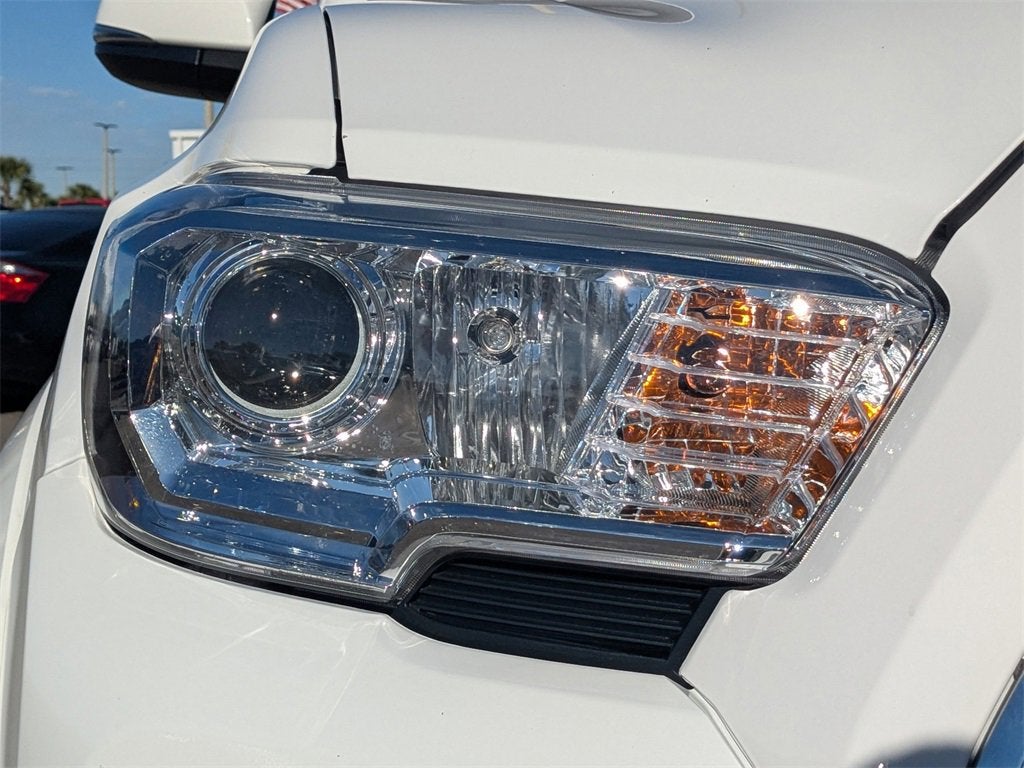 2023 Toyota Tacoma 2WD SR5