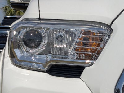 2022 Toyota Tacoma 2WD SR5