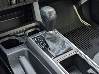 2022 Toyota Tacoma 2WD SR5